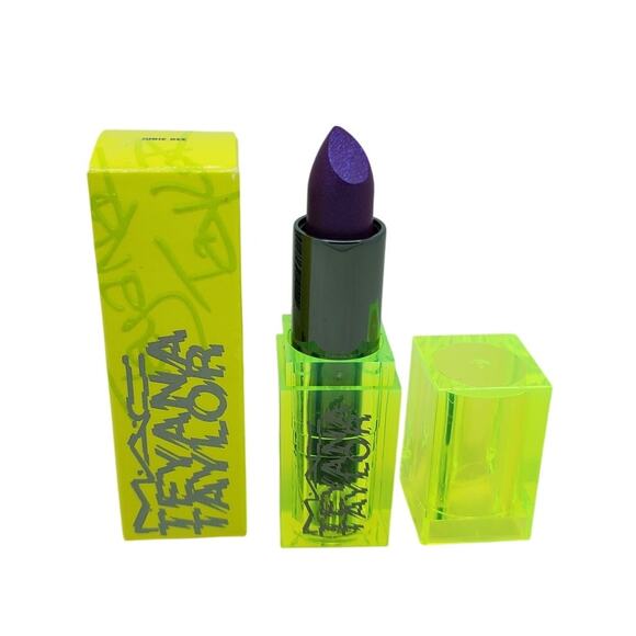 MAC Teyana Taylor Lipstick Junie Bee - Picture 1 of 3